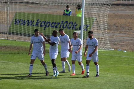 Premyer Liqa: Qarabağ Kəpəzlə heç-heçə edib