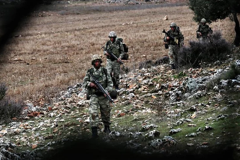 В Турции террористы сбросили ракеты на воинскую часть, 1 военнослужащий погиб
