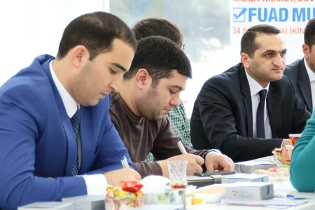​Parlament jurnalistləri Fuad Muradovun seçki qərargahında olub - FOTO