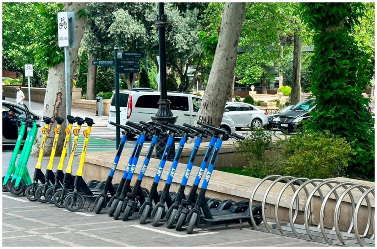 Bakının 6 küçəsində skuter parklanma məntəqəsi təşkil edilib