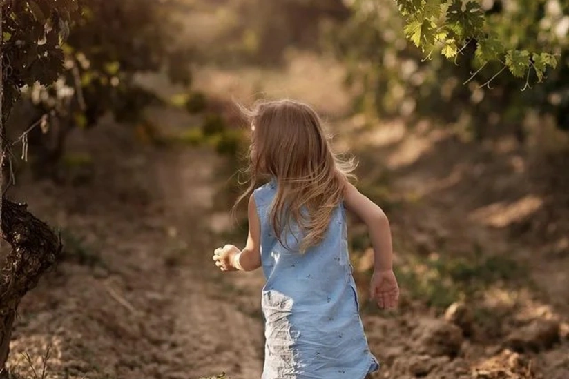 Cəlilabadda küçədə yaşayan dörd azyaşlı uşaq sığınacağına verilib