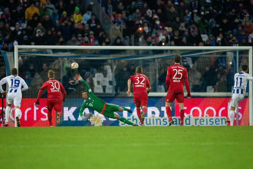 Azərbaycan millisinin futbolçusu Manuel Noyerə vurduğu penalti qolunu xatırlayıb