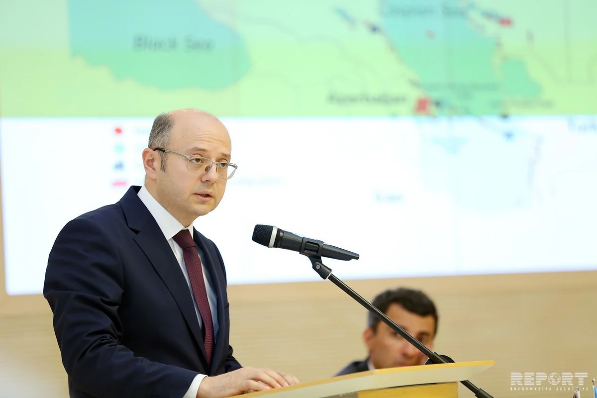 Energetika naziri Şirvanda vətəndaşları qəbul edəcək