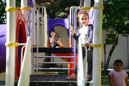 Xətai rayonunda daha bir abad həyət sakinlərin istifadəsinə verildi