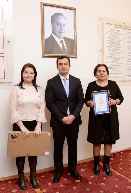 Bakıda “Ən yaxşı məktəb saytı” müsabiqəsinin qalibləri mükafatlandırılıb