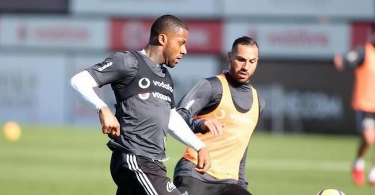 Beşiktaşın yeni baş məşqçisi Bakıda olan Kuarejmadan imtina edib