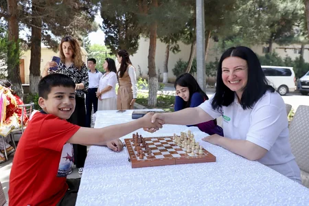 Azərbaycan Şahmat Federasiyası uşaq evini ziyarət edib