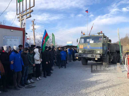 Xankəndi-Laçın yolunda sülhməramlıların 47 avtomobili maneəsiz keçib - YENİLƏNİB-8