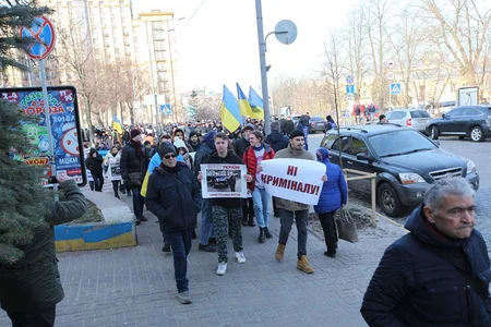 Представители азербайджанской общины провели митинг под зданием МВД Украины с требованием защиты от криминала