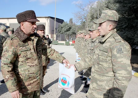 Azerbaijan's military top brass visits logistic military unit