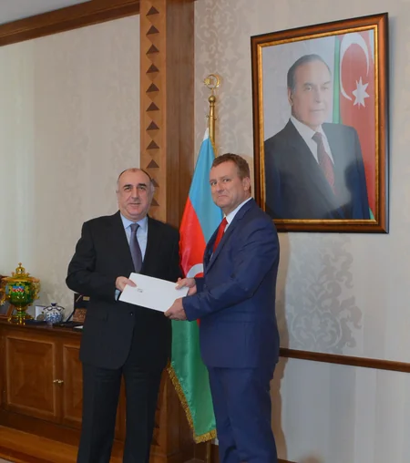 Elmar Məmmədyarov Çexiyanın Azərbaycana yeni təyin olunmuş səfirini qəbul edib