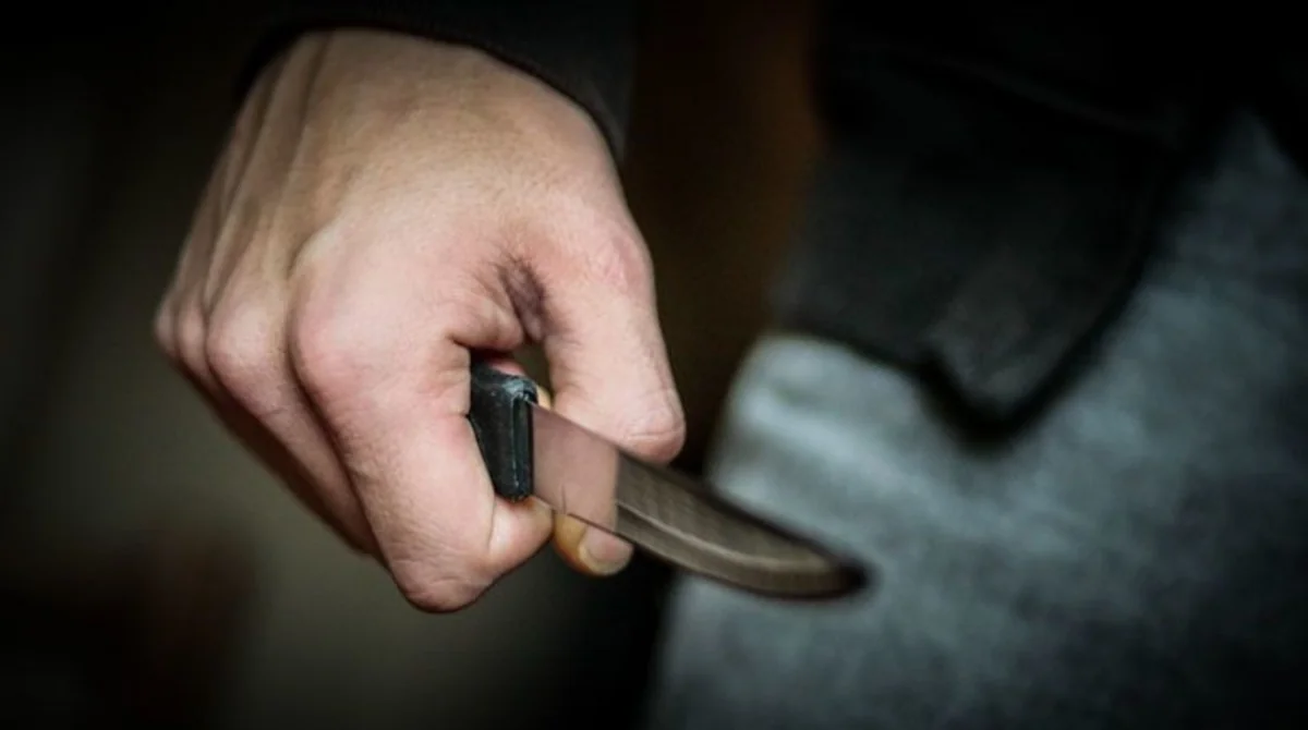 Özündən 22 yaş kiçik sevgilisini qısqanaraq öldürdü