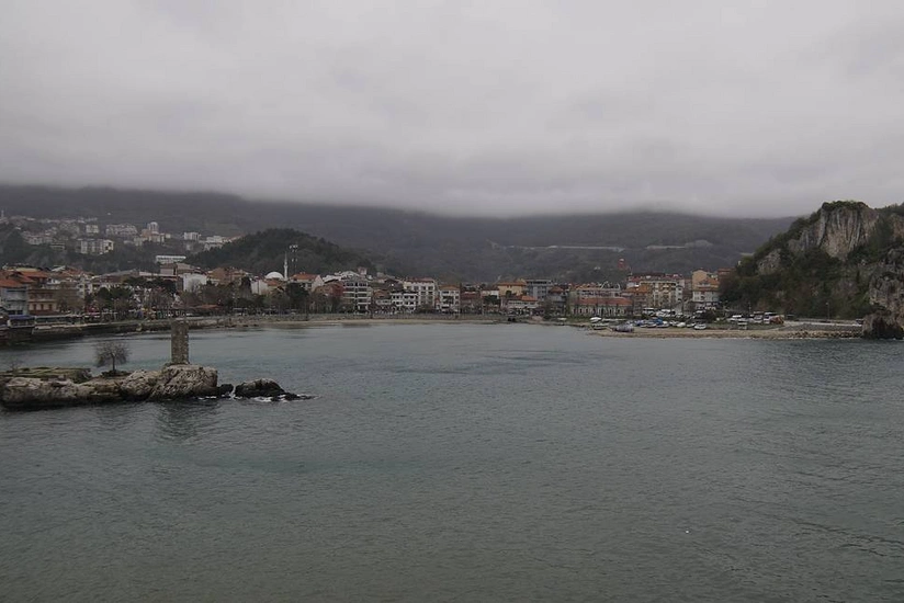 Türkiyədə batan gəminin dörd üzvü ölüb, dənizdə axtarışlar dayandırılıb