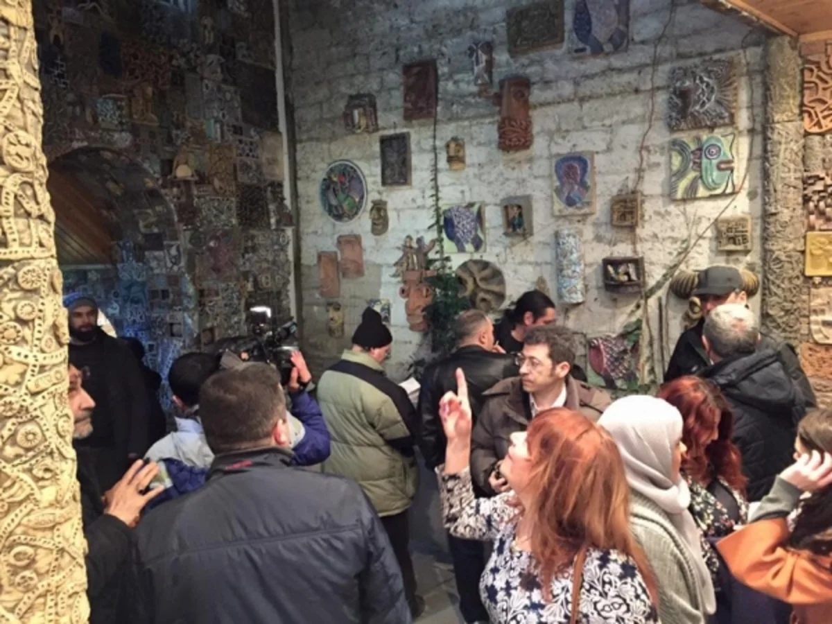 İçərişəhərdə keramika üzrə simpozium keçirilib