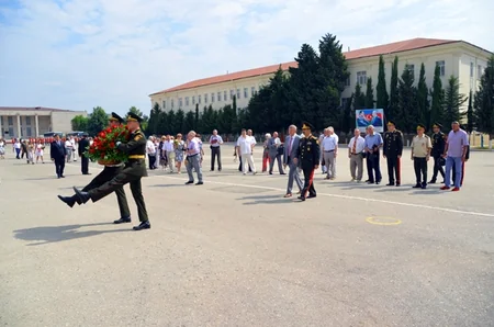 Bakı Ali Ümumqoşun Komandirləri Məktəbinin məzunlarının ənənəvi görüşü keçirilib - FOTO