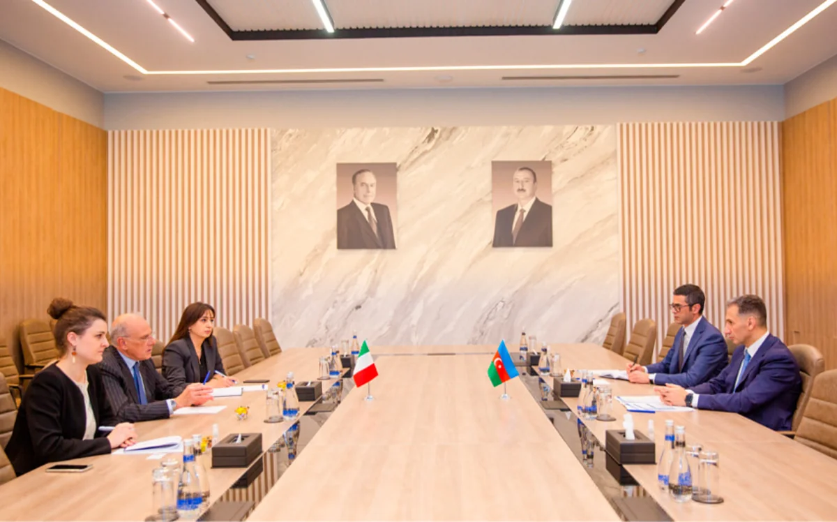 Azerbaijan, Italy mull cooperation in transit transportation