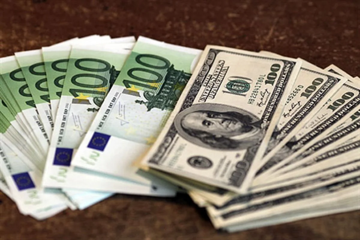Euro rate to US dollar slightly increased