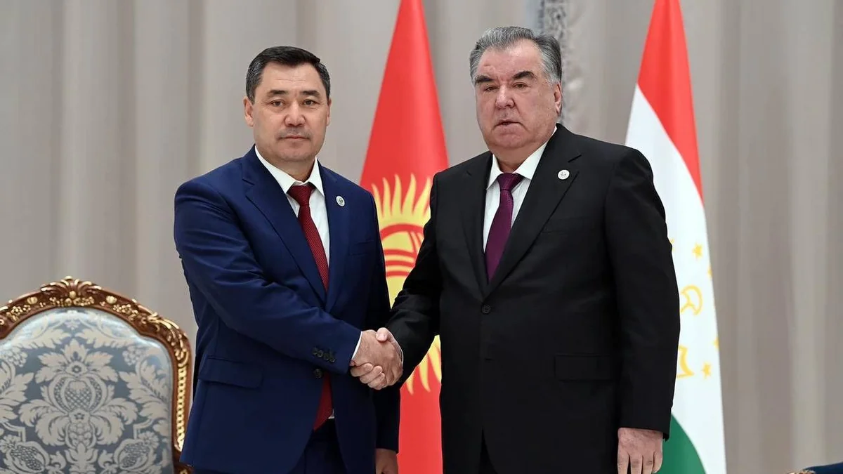 Qırğızıstan və Tacikistan prezidentləri sərhəddəki vəziyyətlə bağlı görüşüb