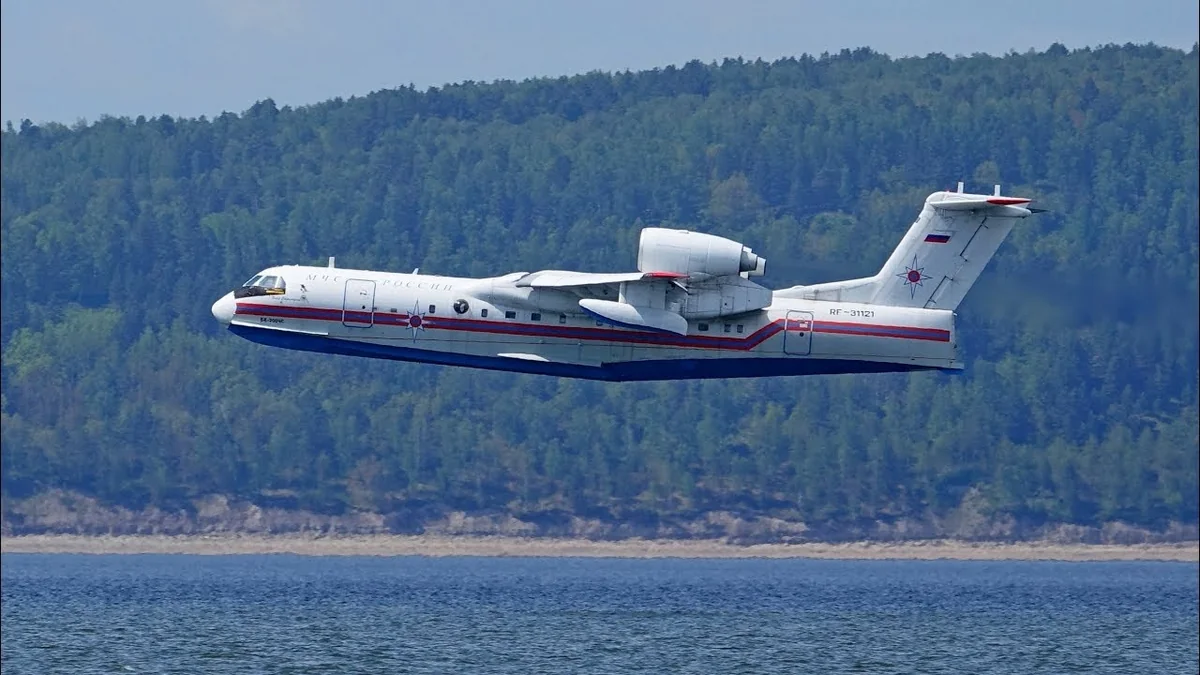 К тушению пожара под Новороссийском будет привлечена дополнительная авиация