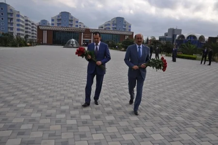 Əbülfəs Qarayev vətəndaşlarla 30-cu görüşünü keçirib
