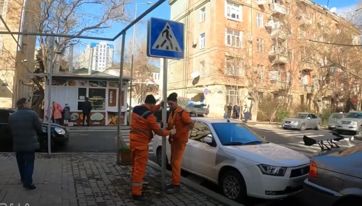 Bakının Əlicabbar Orucəliyev küçəsində hərəkət birtərəfli olub