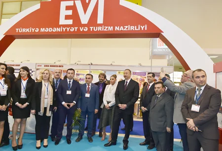 Prezident İlham Əliyev “AITF-2017” XVI Azərbaycan Beynəlxalq turizm və səyahətlər sərgisi ilə tanış olub - YENİLƏNİB