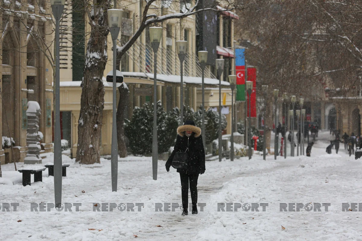 Ağ Bakı - FOTOREPORTAJ