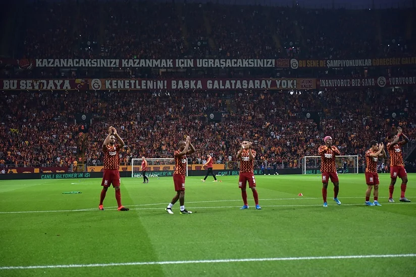 Türkiyə Super Liqasındakı klubların gəlirləri açıqlanıb