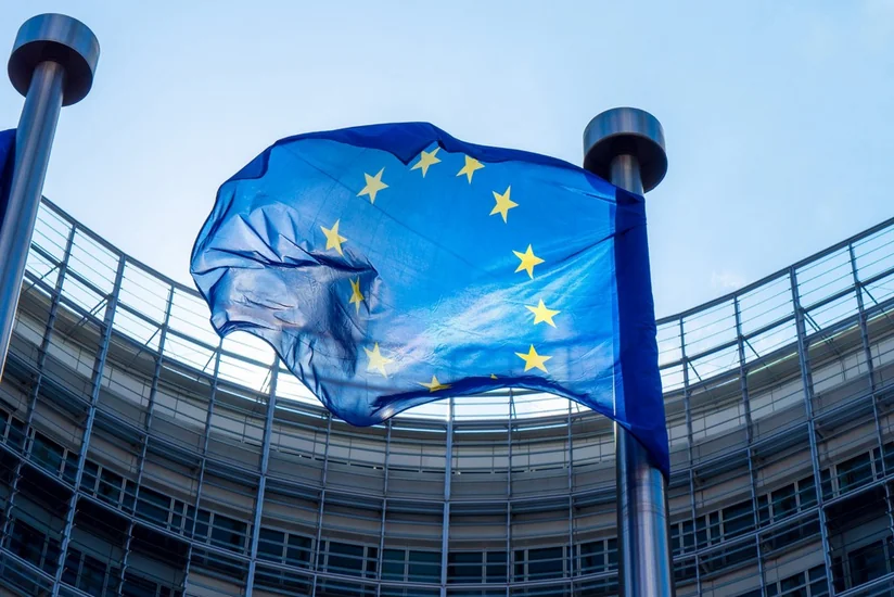 Reuters: ЕС в виде исключения разрешит Словакии и Венгрии поставлять нефть из РФ