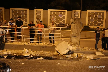 Bakının Ziya Bünyadov prospektində yol qəzası baş verib - FOTO - VİDEO - YENİLƏNİB