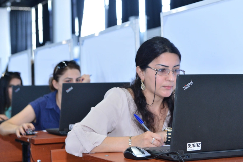 Продолжаются экзамены по приему учителей на работу 