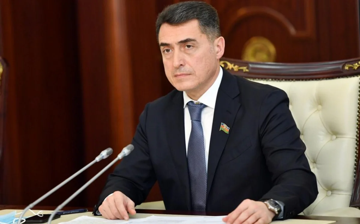 Əli Hüseynli: Deputat vəzifəli şəxsdir