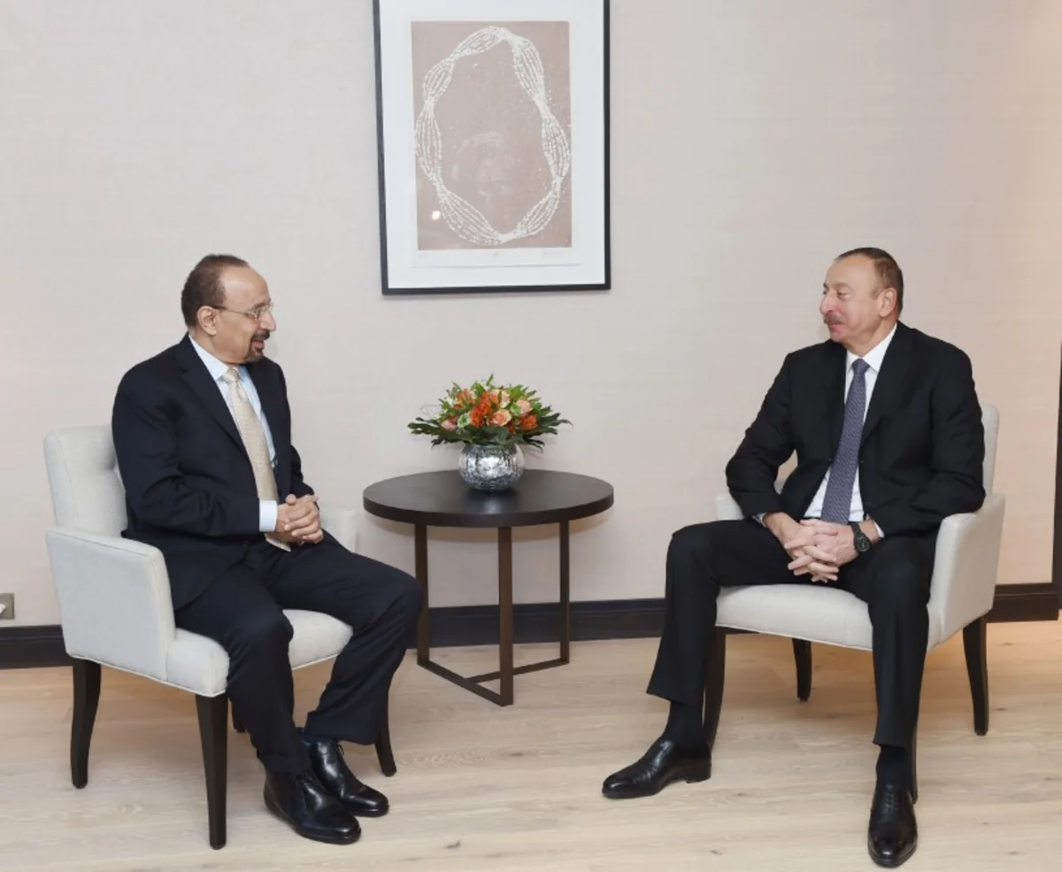 Prezident İlham Əliyev Səudiyyə Ərəbistanının energetika, sənaye və təbii sərvətlər naziri ilə görüşüb - YENİLƏNİB