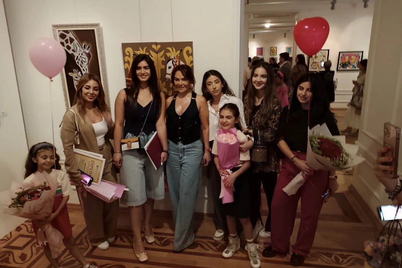 Bakıda “Qoy həmişə mən olum!” adlı sərgi açılıb