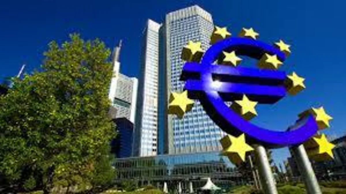 Европейский Центробанк сохранил базовую ставку на нулевом уровне