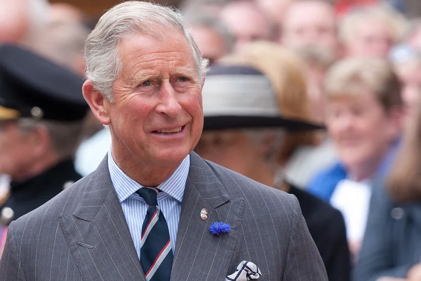 Şahzadə Çarlz peyvənd olunmaq üçün növbə gözləyir