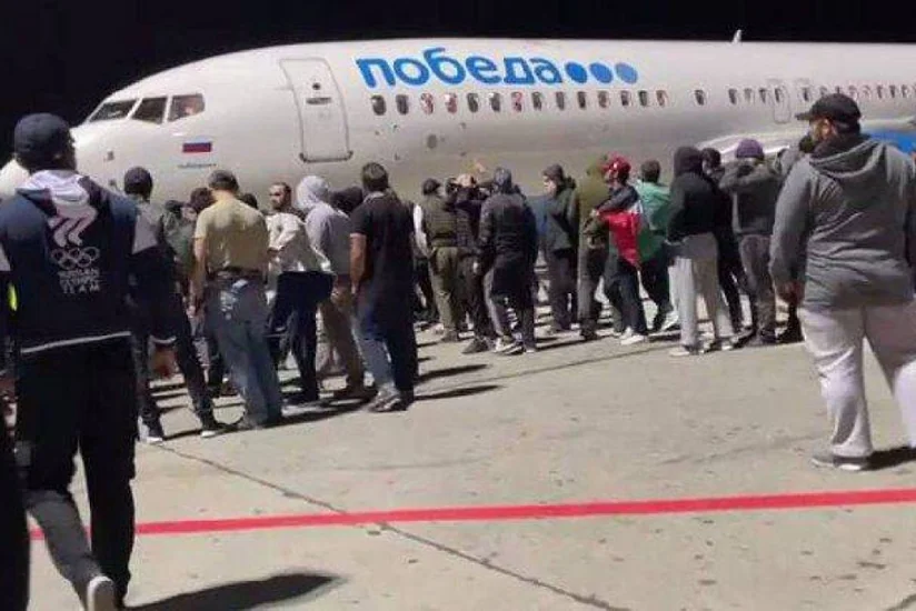 Mahaçqala hava limanında iğtişaşlar nəticəsində 9 polis yaralanıb
