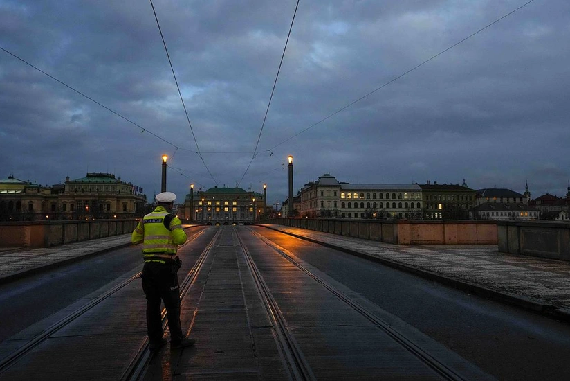 Praqada atışmanın olduğu universitet binası yanvarın sonunadək bağlı olacaq