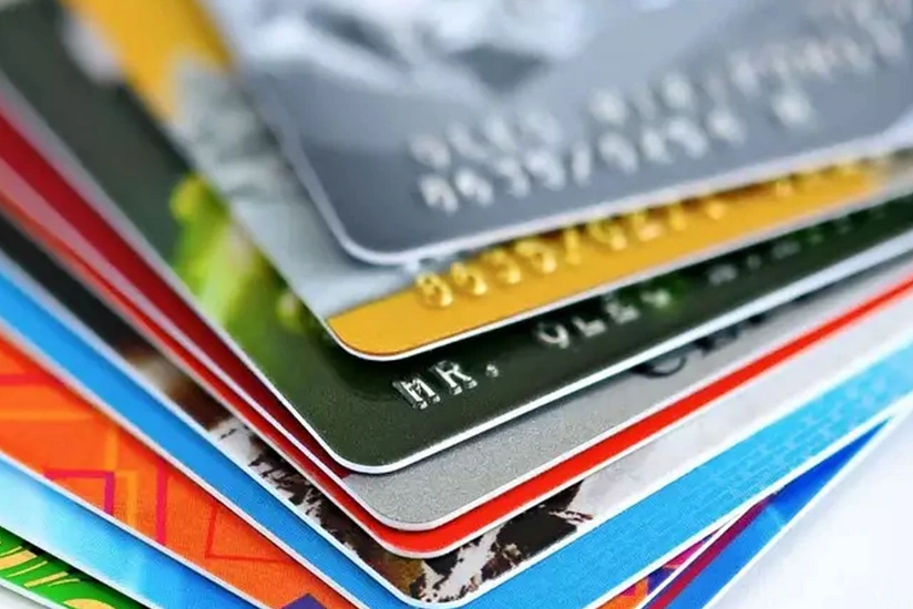 Foreigners' transactions via bank cards up by 10% in Azerbaijan