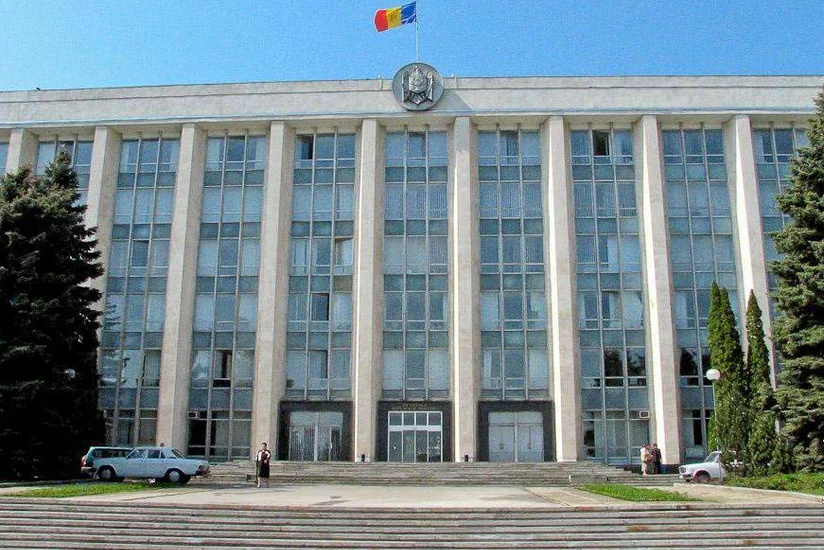 Moldova hökuməti ölkə prezidentindən Konstitusiya Məhkəməsinə şikayət edəcək
