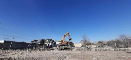 Gəncədə raket hücumu nəticəsində dağılan evlərin inşasına başlanıldı