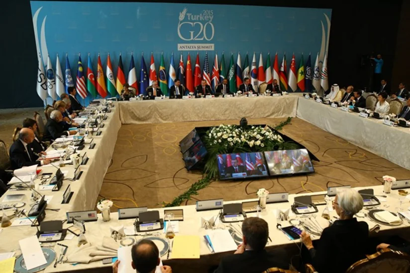 Prezident İlham Əliyev G20-nin zirvəsi çərçivəsində təşkil edilən işçi naharda iştirak edib