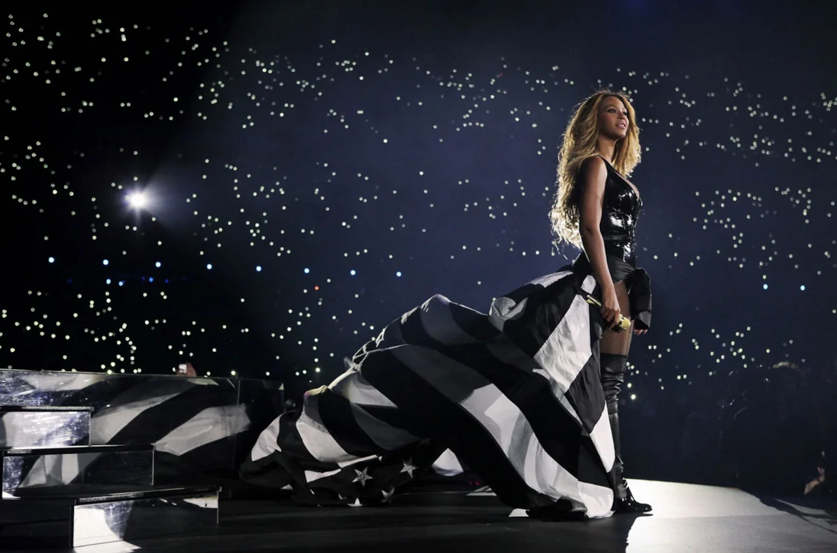 Named the world's highest-paid musicians in 2016