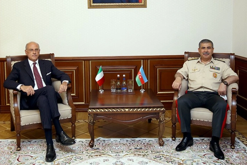 Defense Minister informs new Italian Ambassador about situation on border with Armenia
