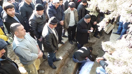 “Günəşli” yatağındakı baş verən qəzada həlak olanlardan biri Bakıxanovdakı qəbiristanlıqda dəfn olunub