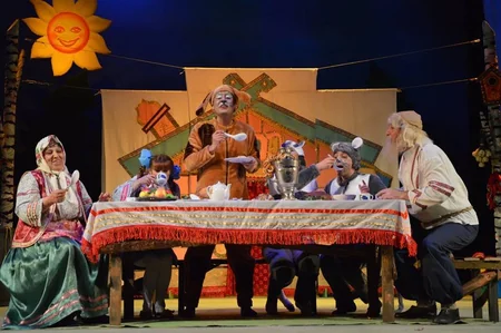 Gənc Tamaşaçılar Teatrı bayram tamaşasına hazırlaşır