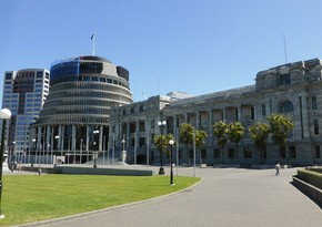 New Zealand Parliament suspending work due to quarantine