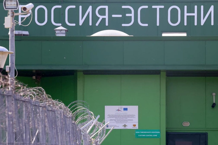 Estonia to implement full customs control on border with Russia