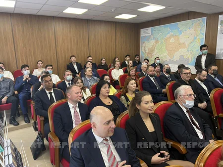 Moskvada Fərman Salmanovun büstünün və auditoriyasının açılışı olub