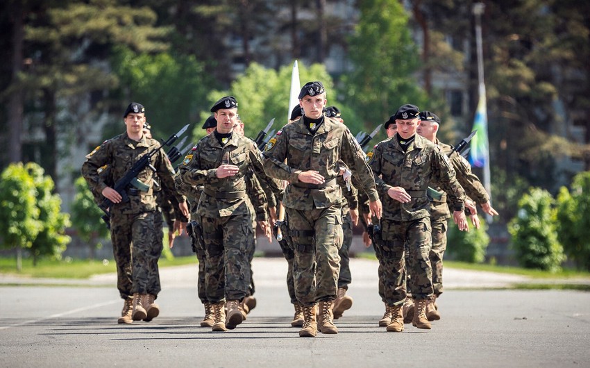 Poland doesn't intend to return to compulsory military service